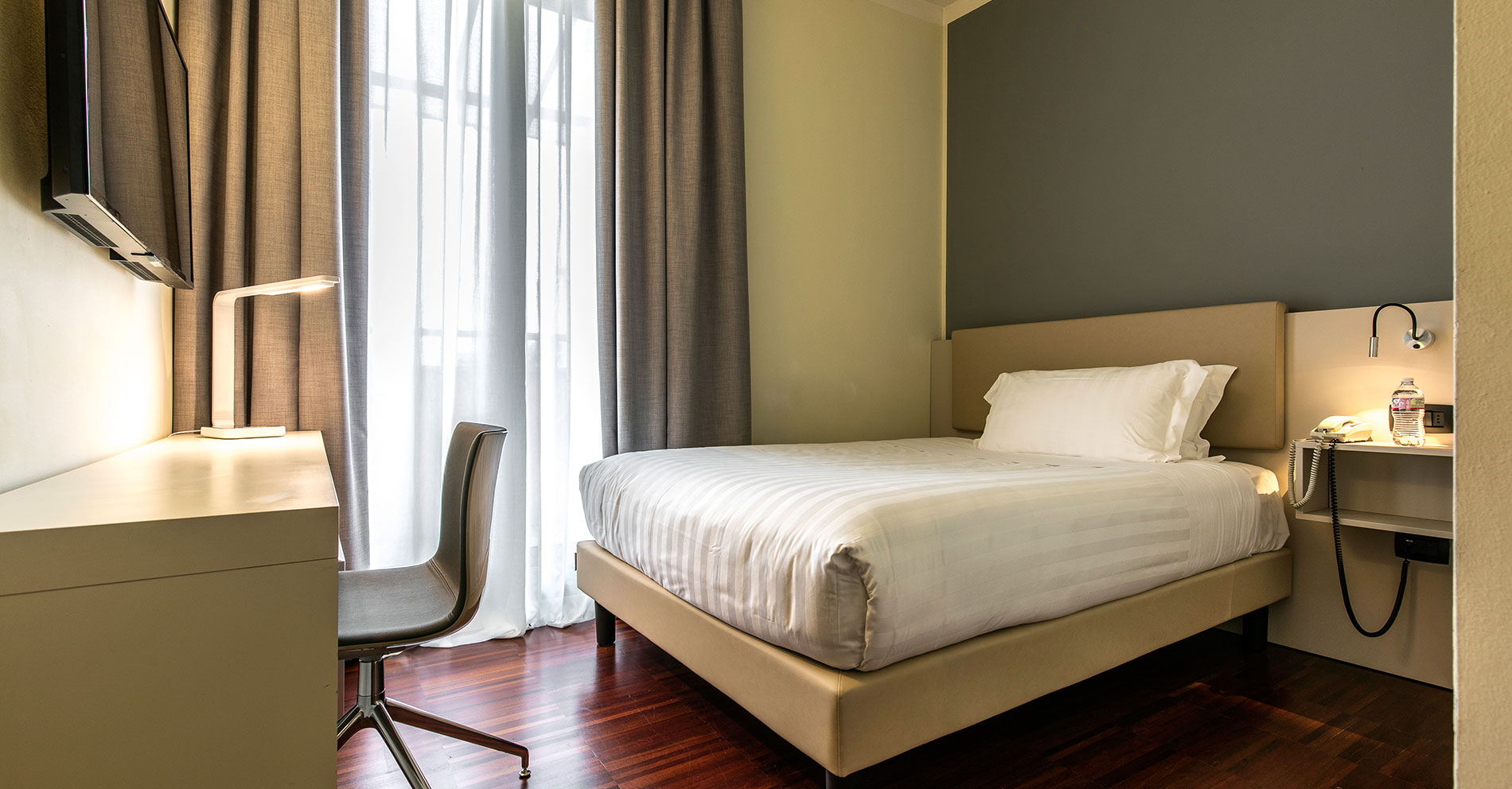 Single Rooms in Italy